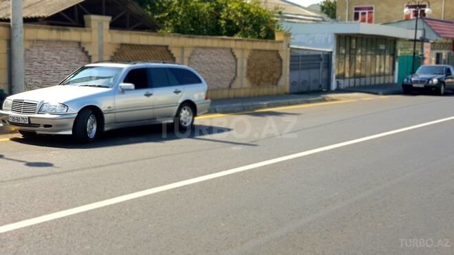 Mercedes C 240 1999, 254,902 km - 2.4 l - Balakən