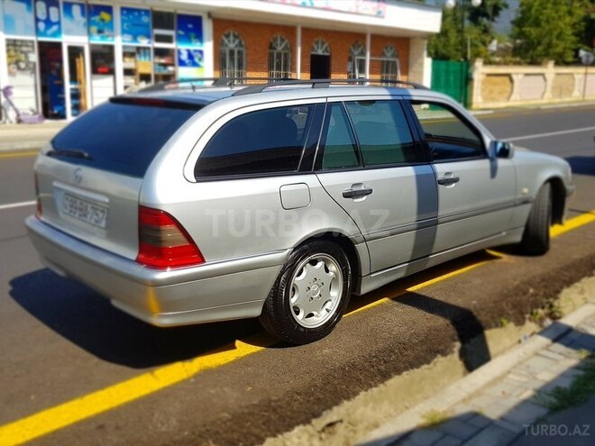 Mercedes C 240 1999, 254,902 km - 2.4 l - Balakən