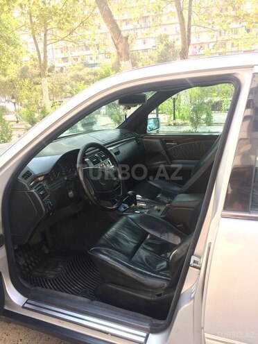 Mercedes E 320 1996, 283,822 km - 3.2 л - Bakı