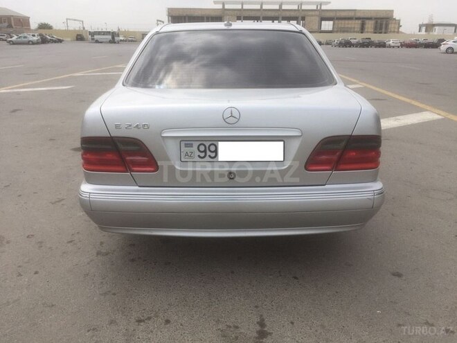 Mercedes E 240 1999, 315,000 km - 2.6 l - Sumqayıt