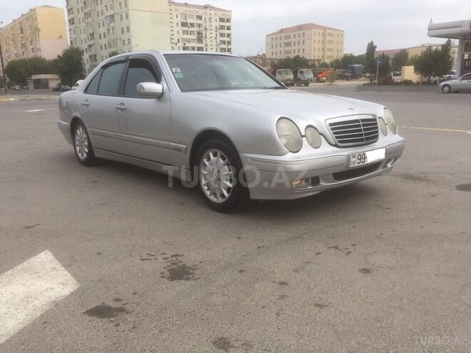 Mercedes E 240 1999, 315,000 km - 2.6 l - Sumqayıt