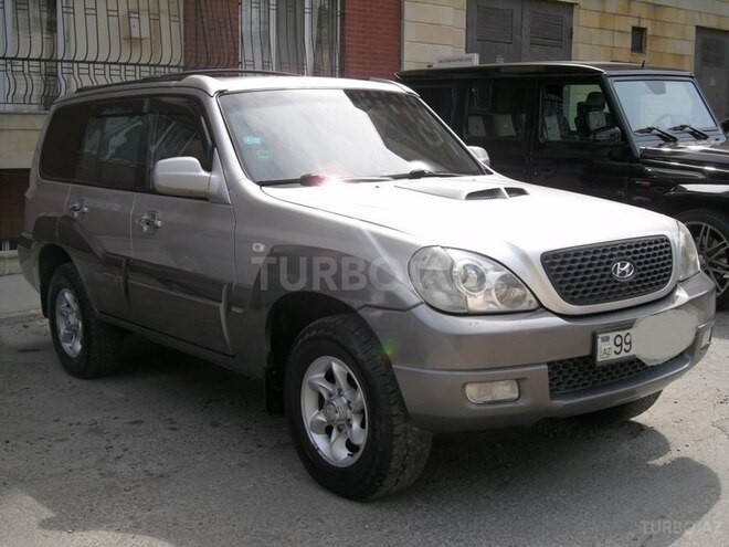 Hyundai Terracan 2004, 240,000 km - 2.9 l - Bakı