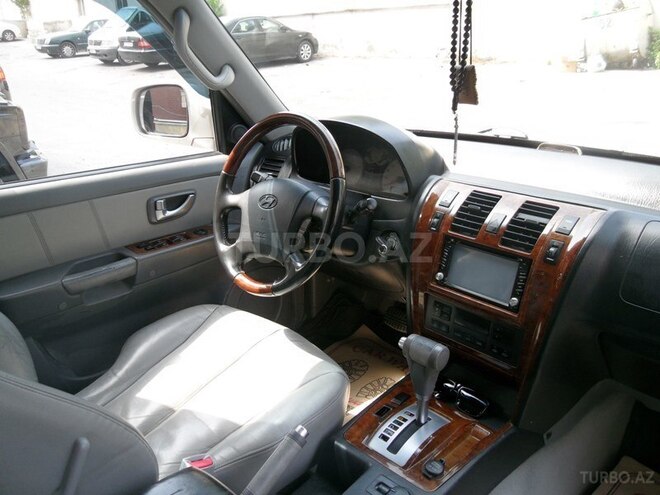 Hyundai Terracan 2004, 240,000 km - 2.9 l - Bakı