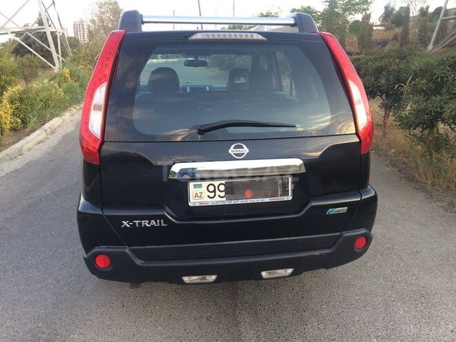 Nissan X-Trail 2011, 164,000 km - 2.5 л - Bakı