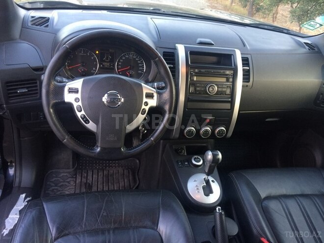 Nissan X-Trail 2011, 164,000 km - 2.5 л - Bakı