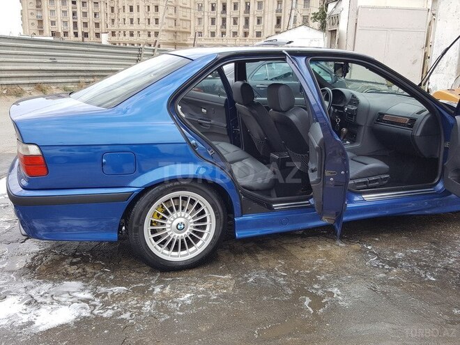 BMW 320 1997, 249,000 km - 0.1 л - Bakı