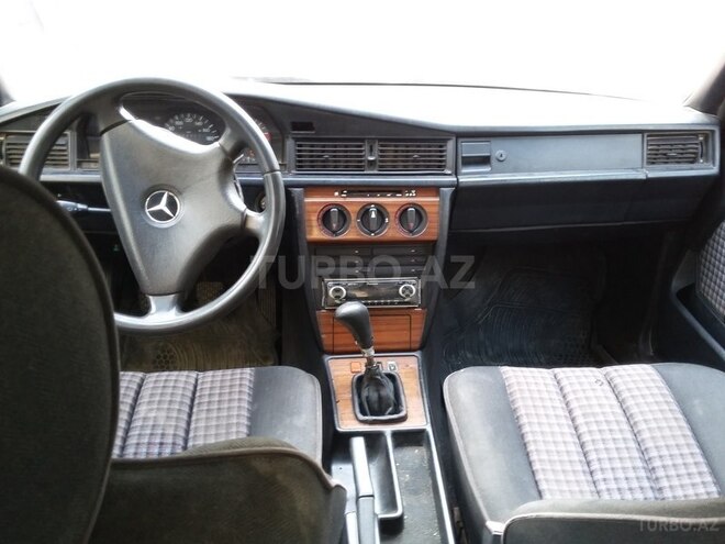 Mercedes 190 1991, 325,000 km - 2.0 л - Bakı