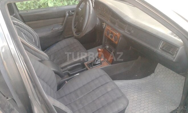Mercedes 190 1992, 391,189 km - 2.0 l - Sabirabad