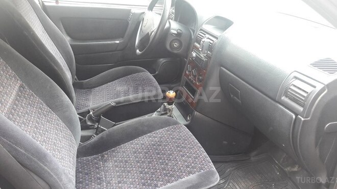 Opel Astra 1999, 330,000 km - 1.6 l - Bakı