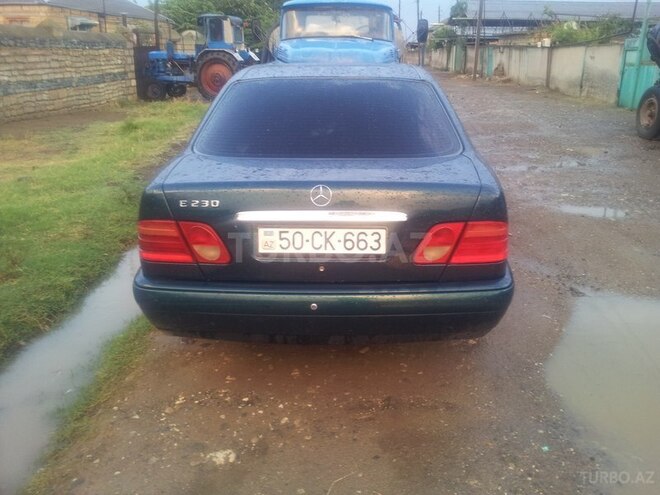 Mercedes E 230 1996, 331,000 km - 2.3 l - Goranboy