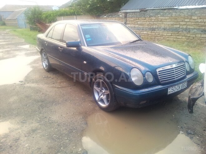 Mercedes E 230 1996, 331,000 km - 2.3 l - Goranboy