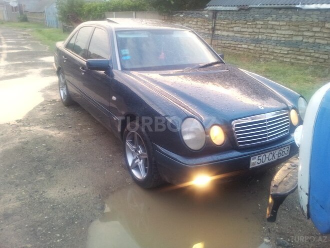 Mercedes E 230 1996, 331,000 km - 2.3 l - Goranboy