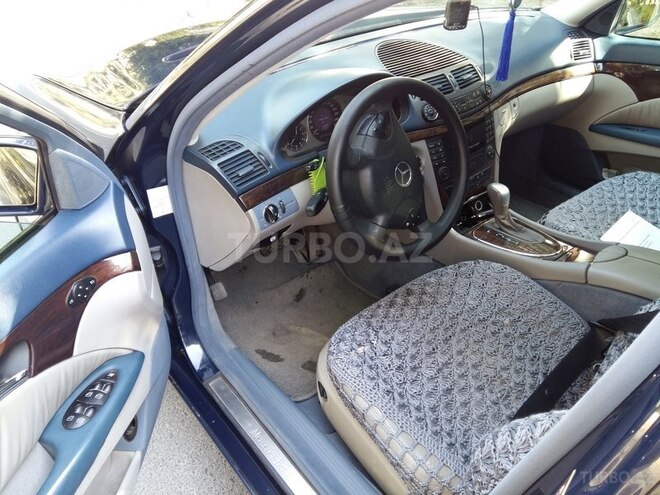 Mercedes E 240 2004, 284,756 km - 2.4 л - Gəncə