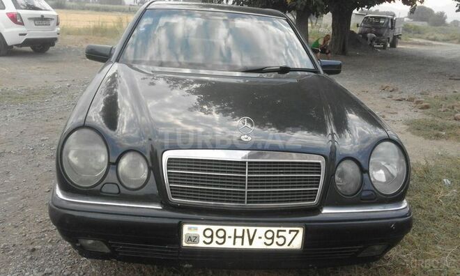 Mercedes E 290 1999, 390,000 km - 2.9 l - Bakı