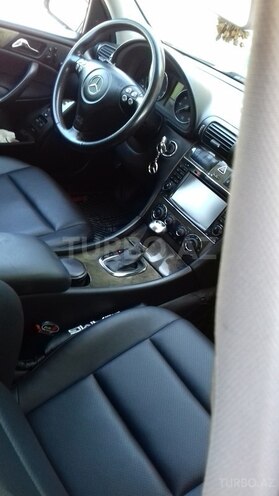 Mercedes C 230 2007, 190,250 km - 2.5 л - Ucar