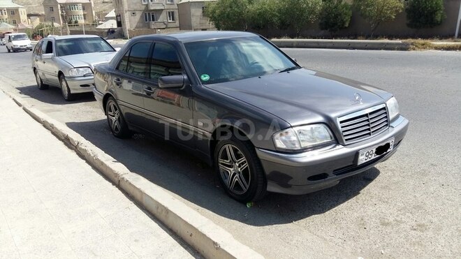 Mercedes C 180 1998, 290,000 km - 1.8 л - Bakı