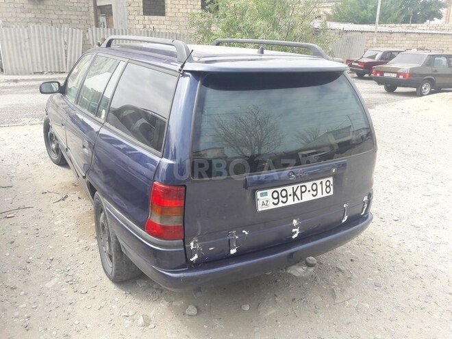 Opel Astra 1994, 290,000 km - 1.6 l - Sumqayıt