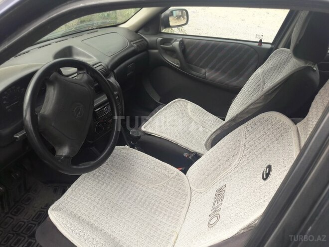 Opel Astra 1994, 290,000 km - 1.6 l - Sumqayıt