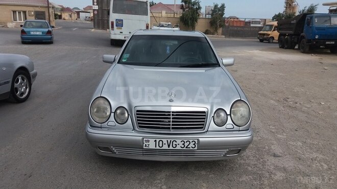 Mercedes E 320 1996, 335,000 km - 3.2 l - Bakı