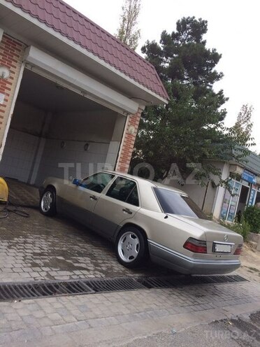 Mercedes E 280 1994, 400,000 km - 2.8 l - Bakı