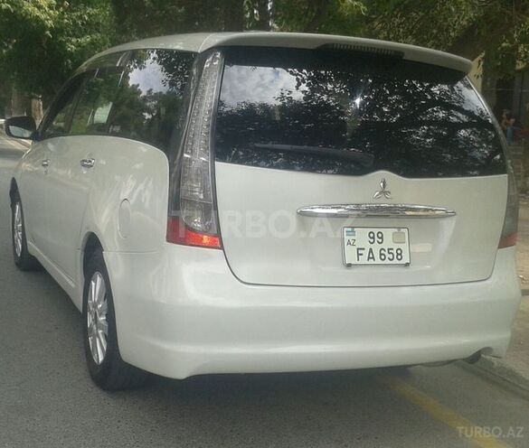 Mitsubishi Grandis 2006, 323,662 km - 0.2 l - Şirvan