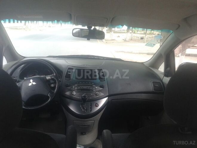 Mitsubishi Grandis 2006, 323,662 km - 0.2 l - Şirvan