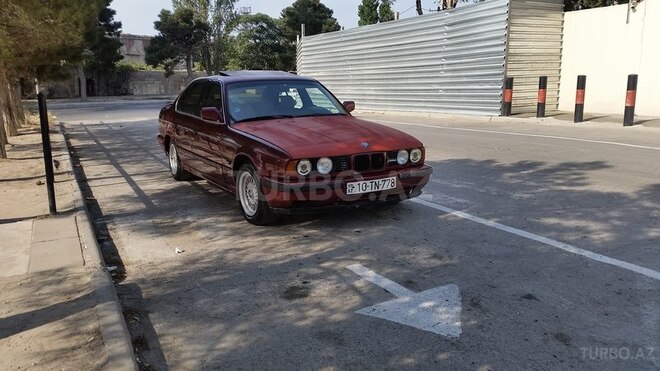 BMW 520 1992, 300,000 km - 2.0 l - Bakı