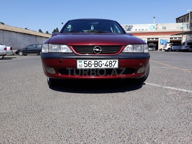Opel Vectra 1997, 260,000 km - 1.6 l - Gəncə
