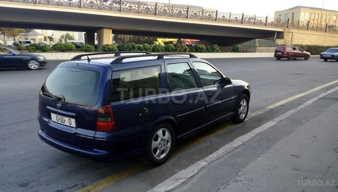 Opel Vectra 1999, 365,000 km - 1.6 l - Bakı