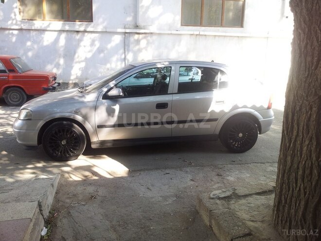 Opel Astra 2002, 175,000 km - 1.6 l - Bakı