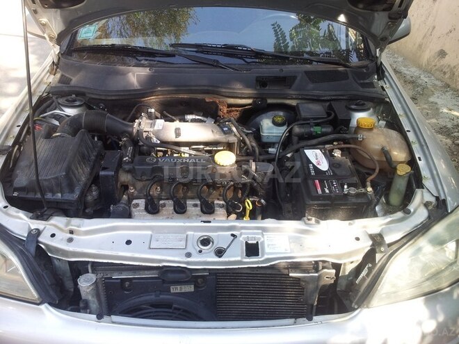 Opel Astra 2002, 175,000 km - 1.6 l - Bakı