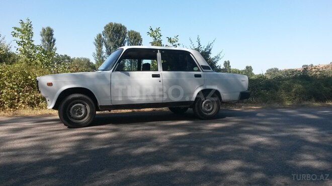 LADA (VAZ) 2107 2003, 166,000 km - 1.5 l - Qusar