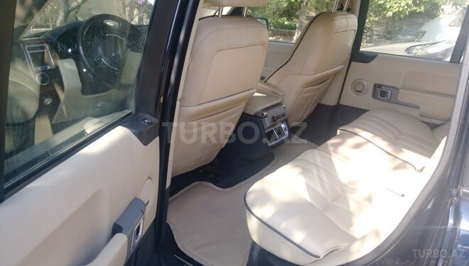 Land Rover Range Rover 2006, 230,000 km - 3.0 l - Bakı