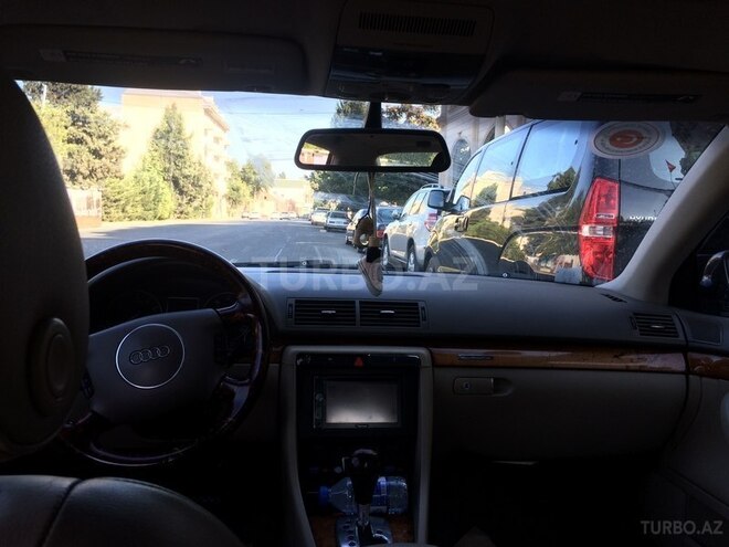 Audi A4 2002, 210,000 km - 3.0 л - Gəncə