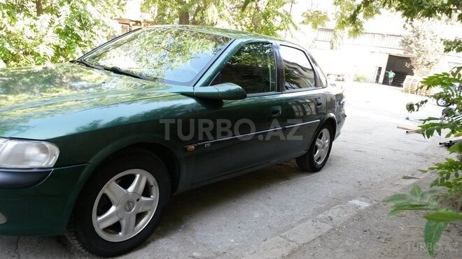 Opel Vectra 1996, 360,000 km - 2.0 л - Bakı
