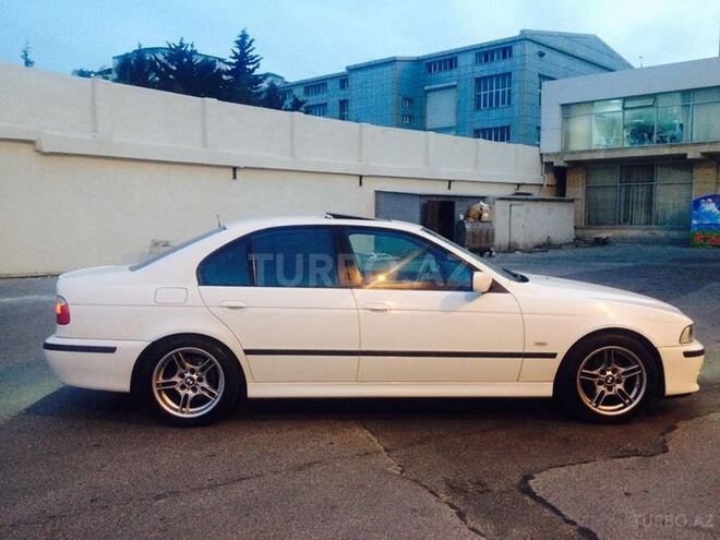 BMW 525 2001, 168,900 km - 2.5 l - Bakı