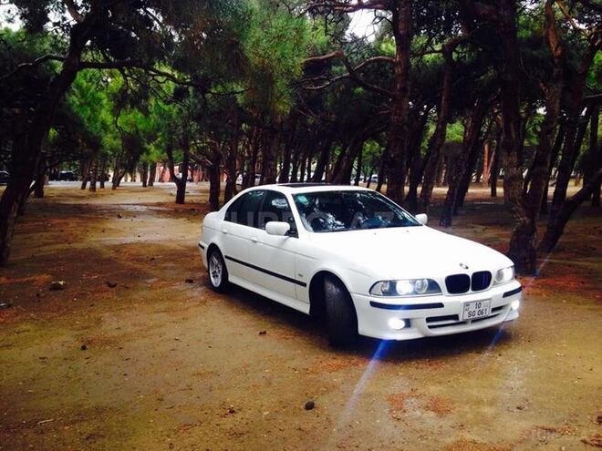 BMW 525 2001, 168,900 km - 2.5 l - Bakı