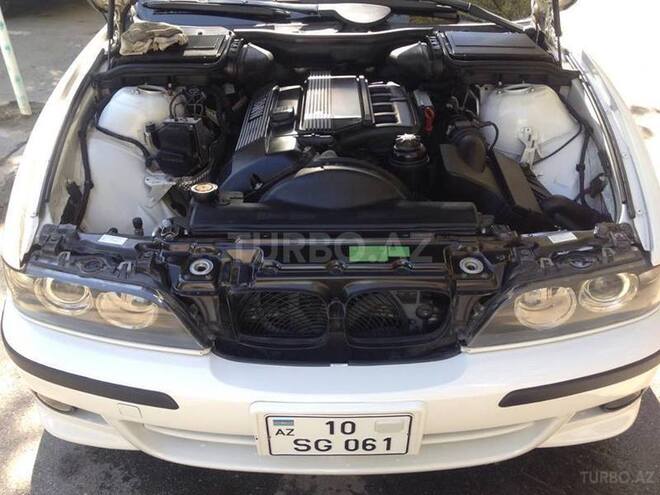 BMW 525 2001, 168,900 km - 2.5 l - Bakı