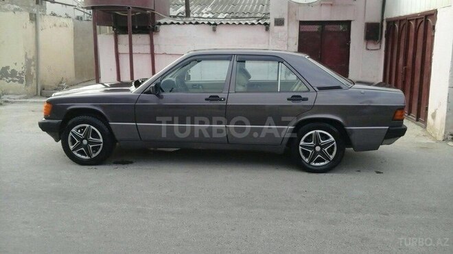 Mercedes 190 1992, 210,000 km - 2.0 l - Bakı