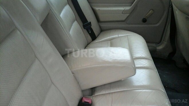 Mercedes 190 1992, 210,000 km - 2.0 l - Bakı