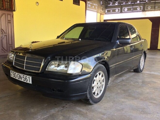 Mercedes C 200 1997, 254,000 km - 2.0 l - Saatlı