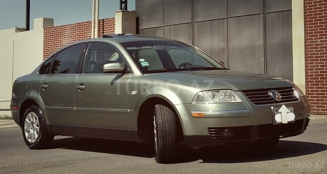 Volkswagen Passat 2002, 260,000 km - 1.8 l - Bakı
