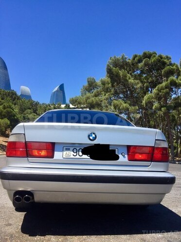 BMW 525 1994, 255,000 km - 2.5 l - Bakı