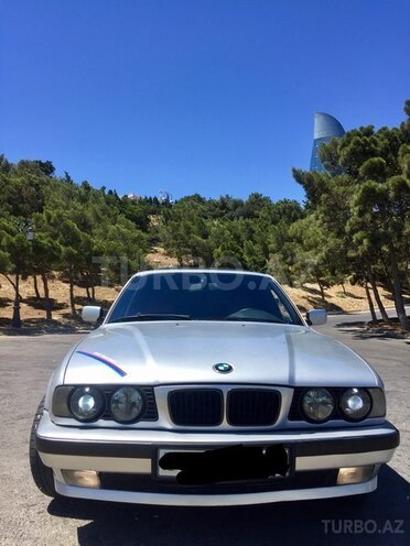 BMW 525 1994, 255,000 km - 2.5 l - Bakı