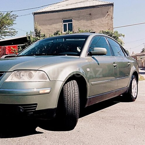 Volkswagen Passat 2002, 260,000 km - 1.8 l - Bakı