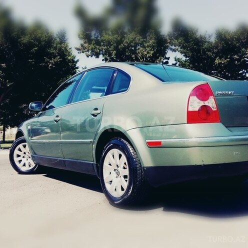 Volkswagen Passat 2002, 260,000 km - 1.8 l - Bakı