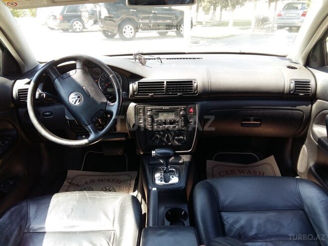 Volkswagen Passat 2002, 260,000 km - 1.8 l - Bakı