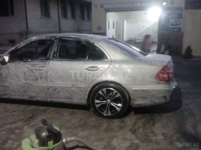 Mercedes E 280 2005, 270,000 km - 3.0 l - Bakı