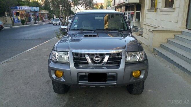 Nissan Patrol 2004, 422,000 km - 3.0 l - Bakı
