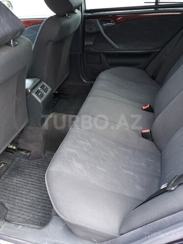 Mercedes E 220 1999, 400,000 km - 2.2 л - Sumqayıt